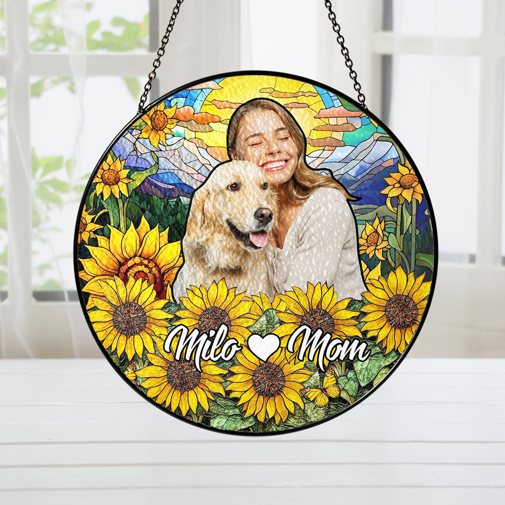 Custom Glass Suncatcher Featuring Pet and Owner β A Personalized Sunlit Tribute for Remembering a Beloved Furry Companion (Sun-68)