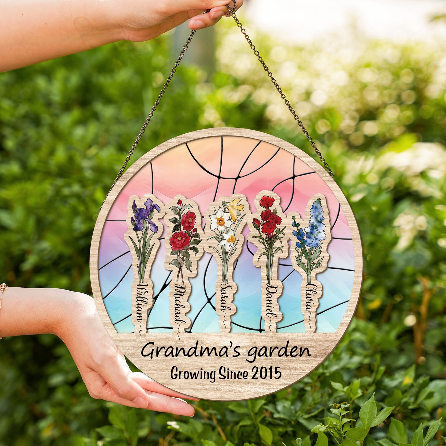 Personalized Grandma’s Garden Hanging Suncatcher, Custom Birth Flower & Name Sign, Gift for Nana (Sun-80)