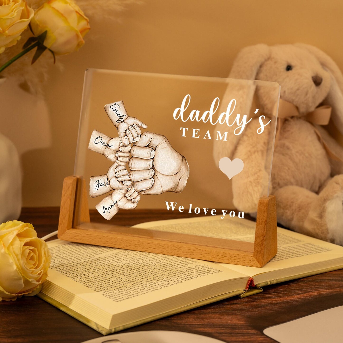 Personalized Dad Night Light, Custom Daddy’s Team Fist Bump LED Lamp, Unique Gift for Grandpa or Father, Father’s Day or Birthday Gift from Children (DNL-03)