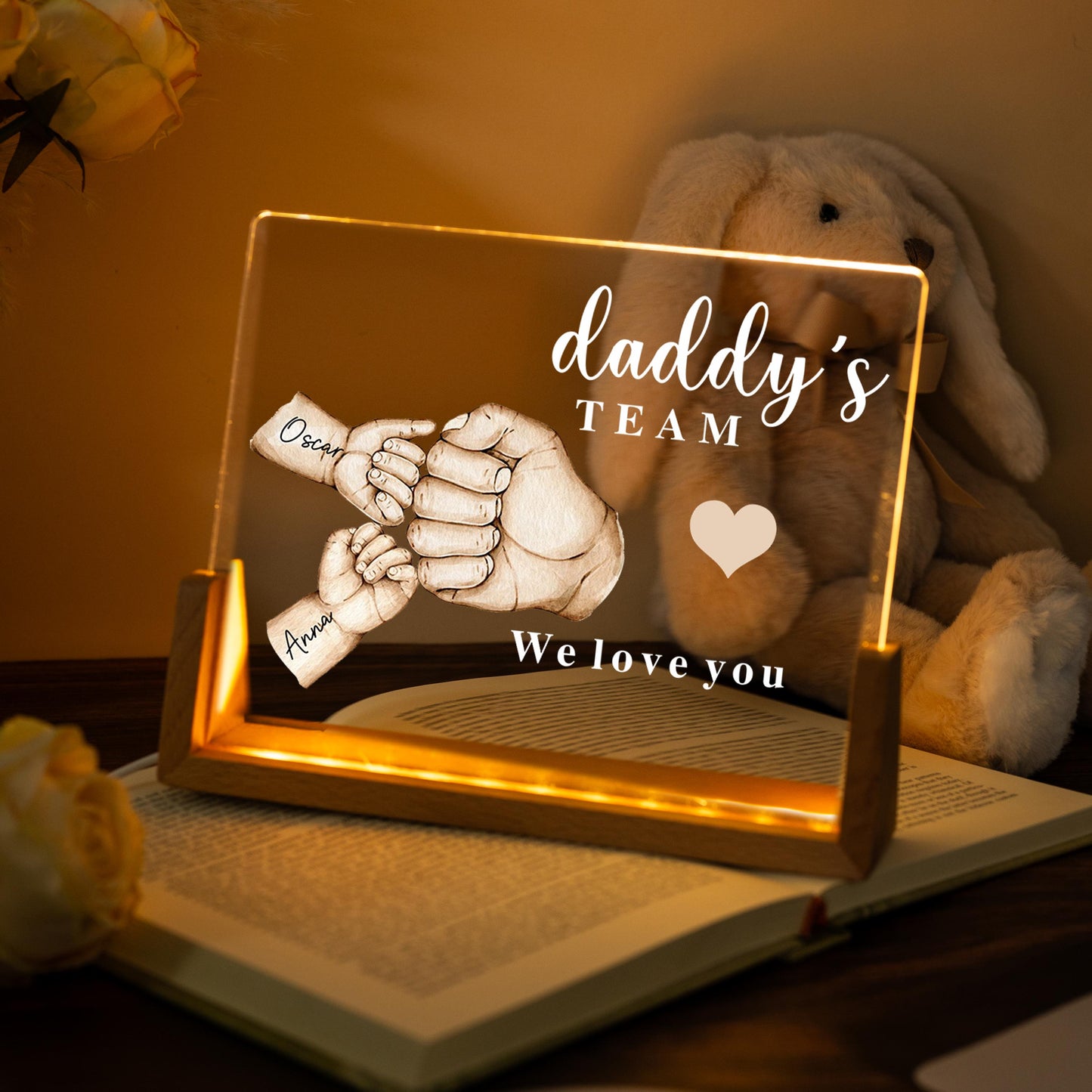 Personalized Dad Night Light, Custom Daddy’s Team Fist Bump LED Lamp, Unique Gift for Grandpa or Father, Father’s Day or Birthday Gift from Children (DNL-03)