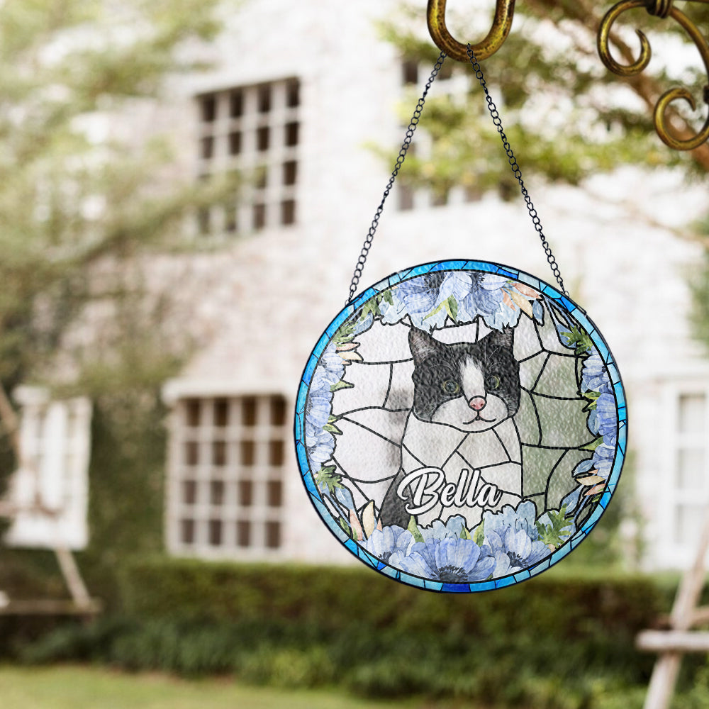 Personalized Glass Suncatcher Pet Portrait, Custom Stained Glass Memorial for Dogs & Cats (Sun-21)