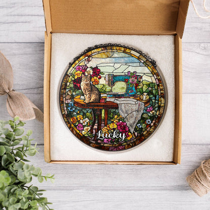 Personalized Stained Glass Suncatcher with Custom Cat Portrait – A Unique and Beautiful Decoration for Cat Lovers (Sun-13)