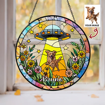 Dog and Cat UFO Abduction Glass Suncatcher – Quirky Alien Decor for Window, Pets-Themed Funny Gift (Sun-35)