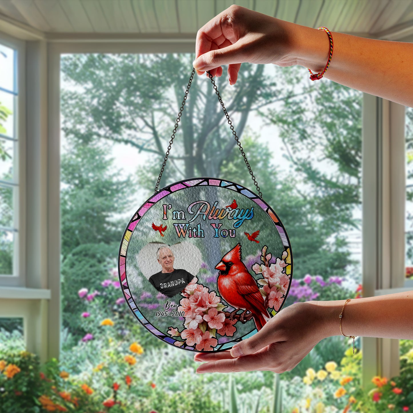 Cardinal Remembrance Glass Suncatcher – Custom Photo Memorial Hanging Sign for Loss of Loved One (Sun-96)