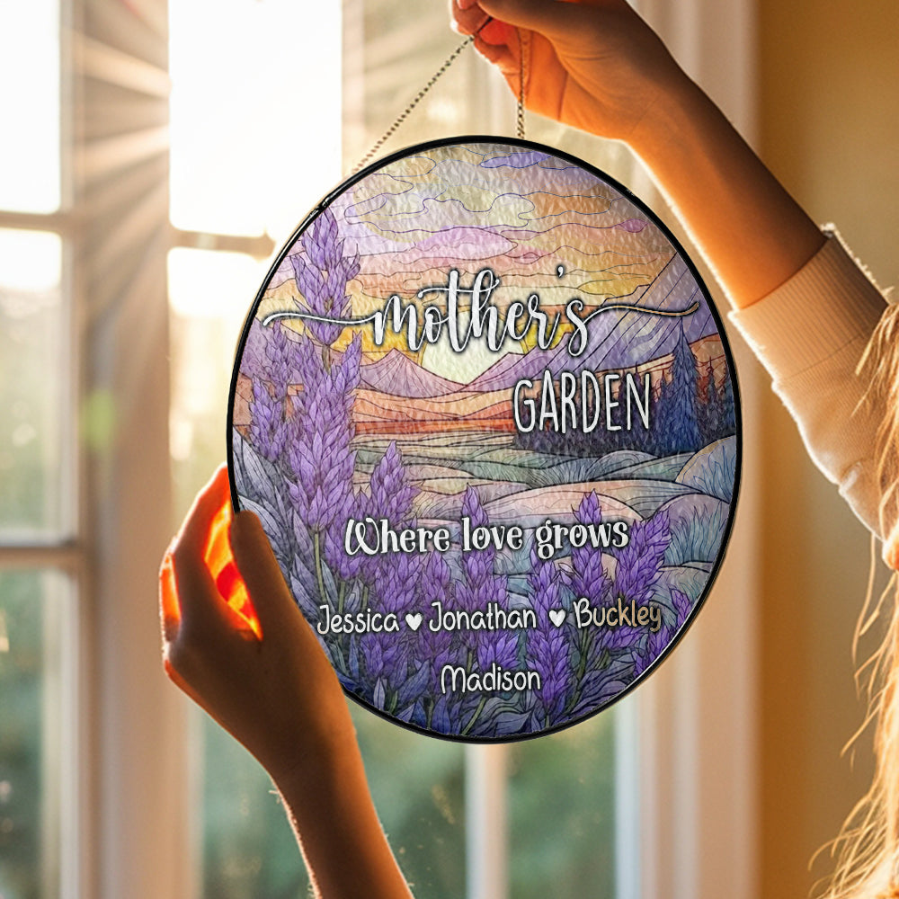 Custom Floral Glass Suncatcher – A Heartfelt Gift for Nana, Grandma, or Mom, Perfect for Mother’s Day or Any Special Occasion (Sun-29)