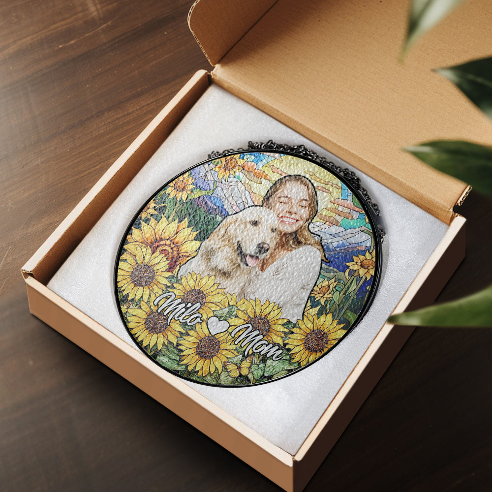 Custom Glass Suncatcher Featuring Pet and Owner – A Personalized Sunlit Tribute for Remembering a Beloved Furry Companion (Sun-68)