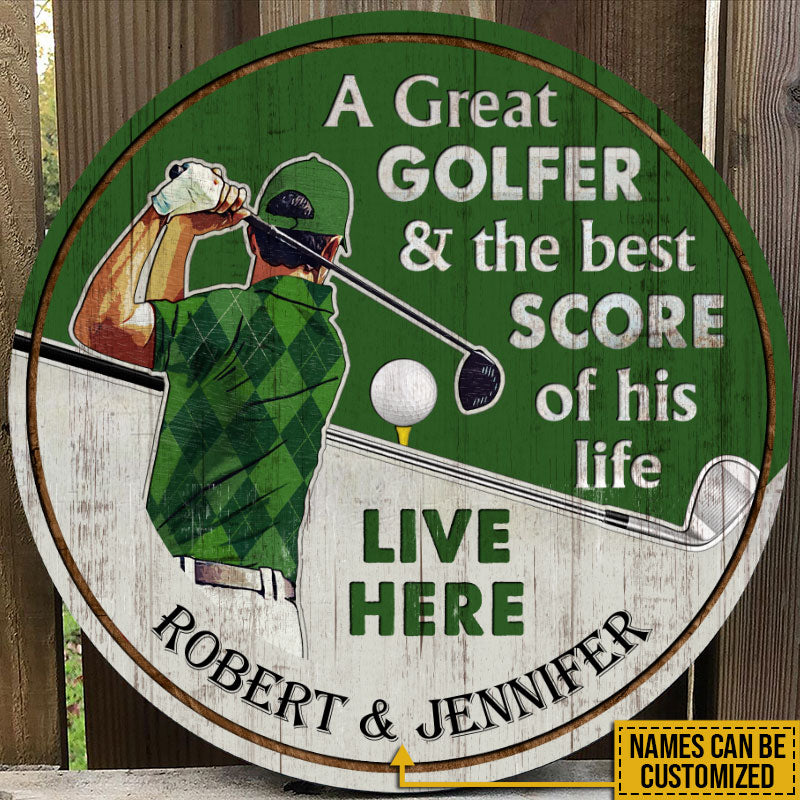 Personalized Golf Green Couple Golfer Best Score Live Customized Wood Circle Sign