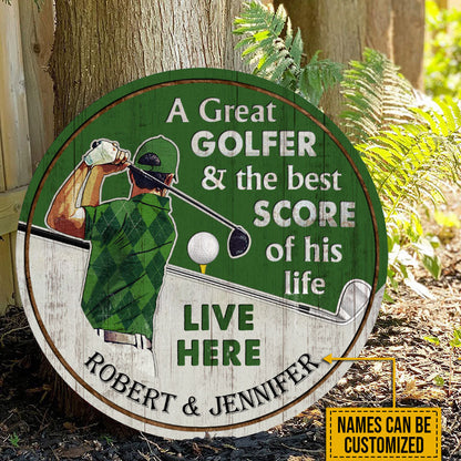 Personalized Golf Green Couple Golfer Best Score Live Customized Wood Circle Sign