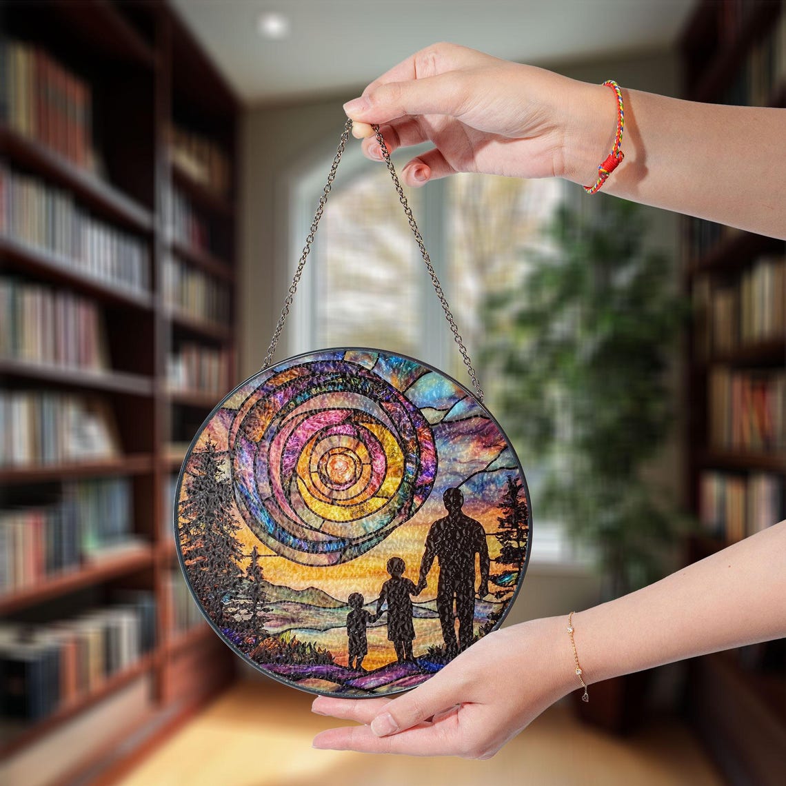 Dad and Kids Sunset Spiral Glass Suncatcher, Handmade Father’s Day Gift, Sentimental Keepsake from Children, Unique Gift for Him, Family Love Decor (Sun-148)